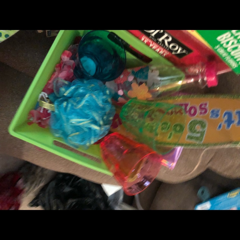 Customized Easter Baskets - Picture 2 of 8